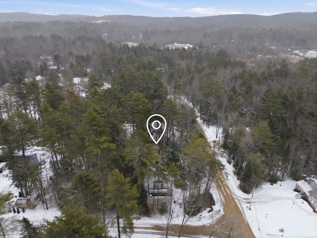 1 Wentworth Lane Barnstead NH 03225