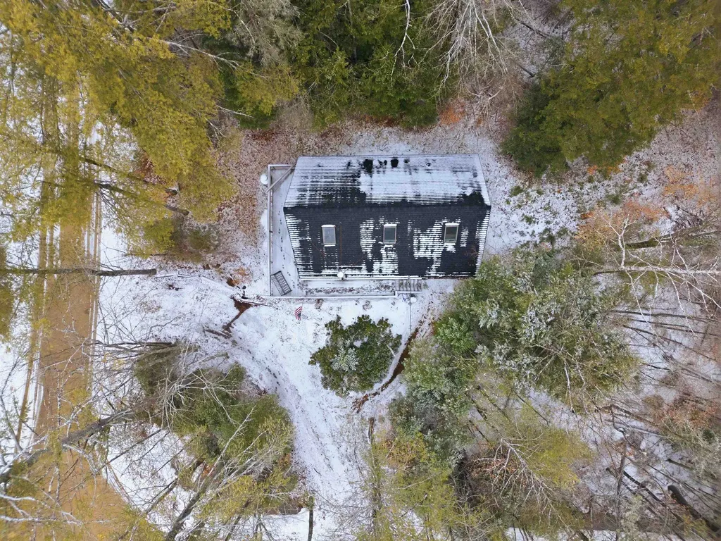 1 Wentworth Lane Barnstead NH 03225