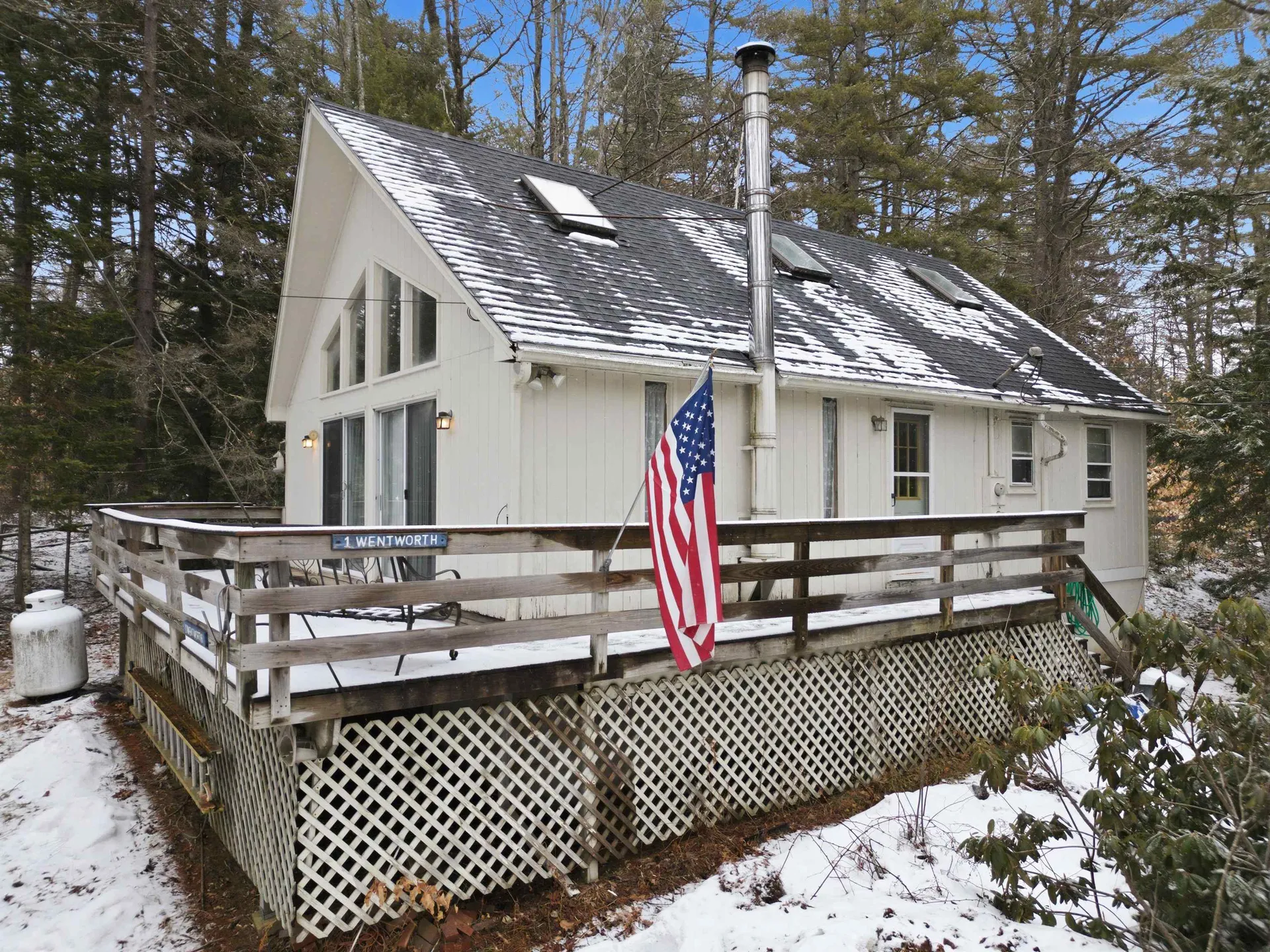 1 Wentworth Lane Barnstead NH 03225