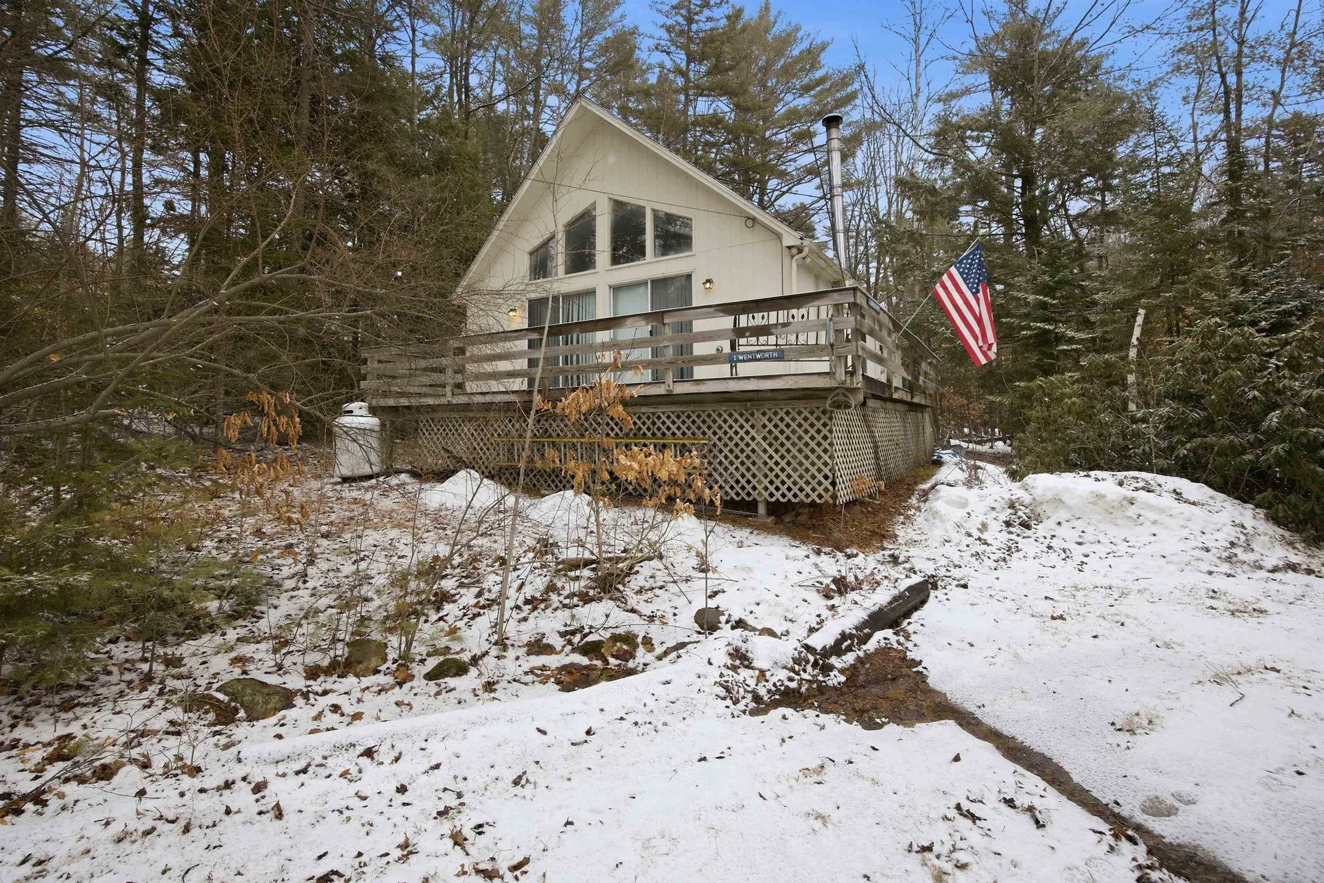 1 Wentworth Lane Barnstead NH 03225