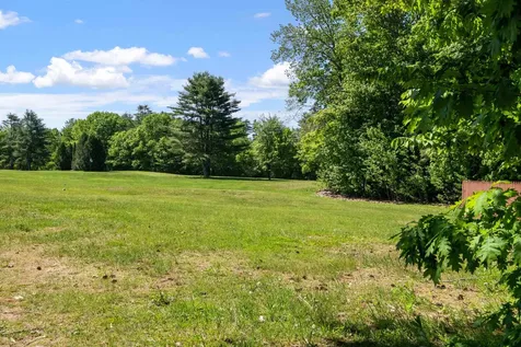 1 Wentworth Lane Barnstead NH 03225