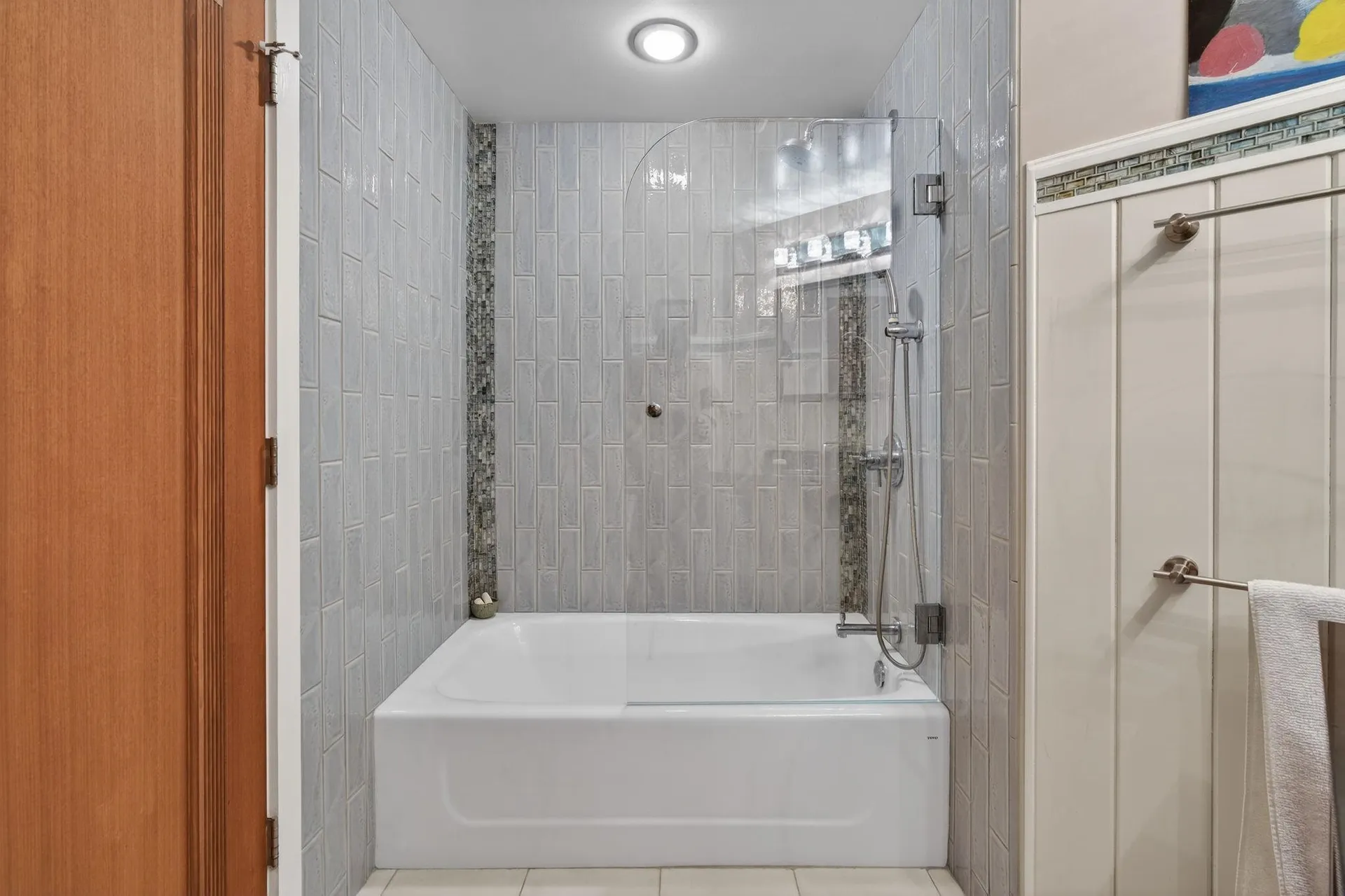 12 Mountain Laurels Drive Nashua NH 03062