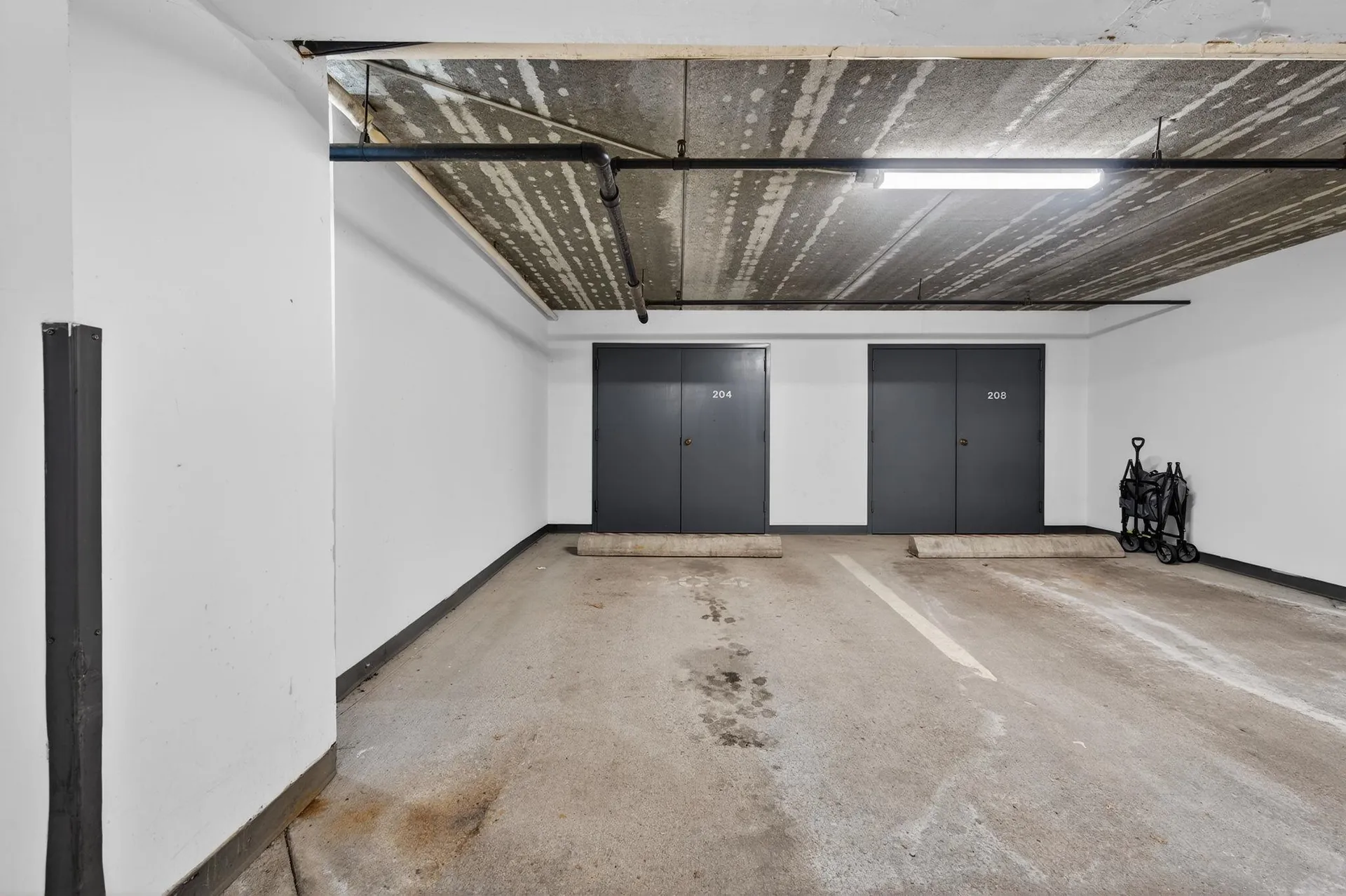 12 Mountain Laurels Drive Nashua NH 03062