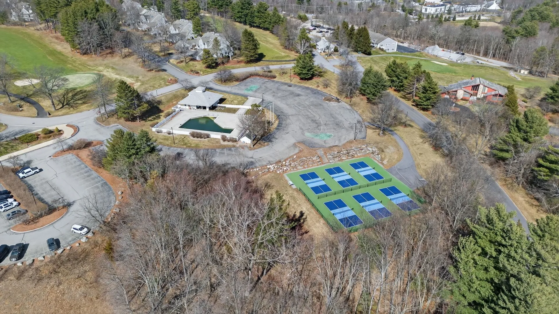 12 Mountain Laurels Drive Nashua NH 03062