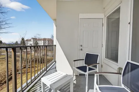 12 Mountain Laurels Drive Nashua NH 03062