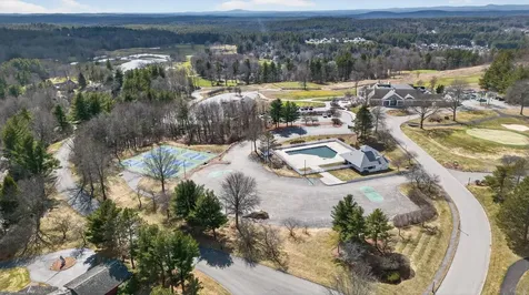12 Mountain Laurels Drive Nashua NH 03062
