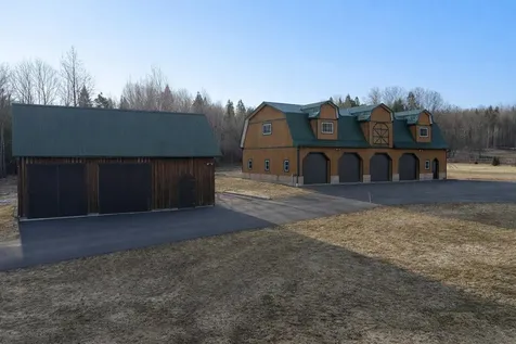 535 Mead Hill Holland VT 05830