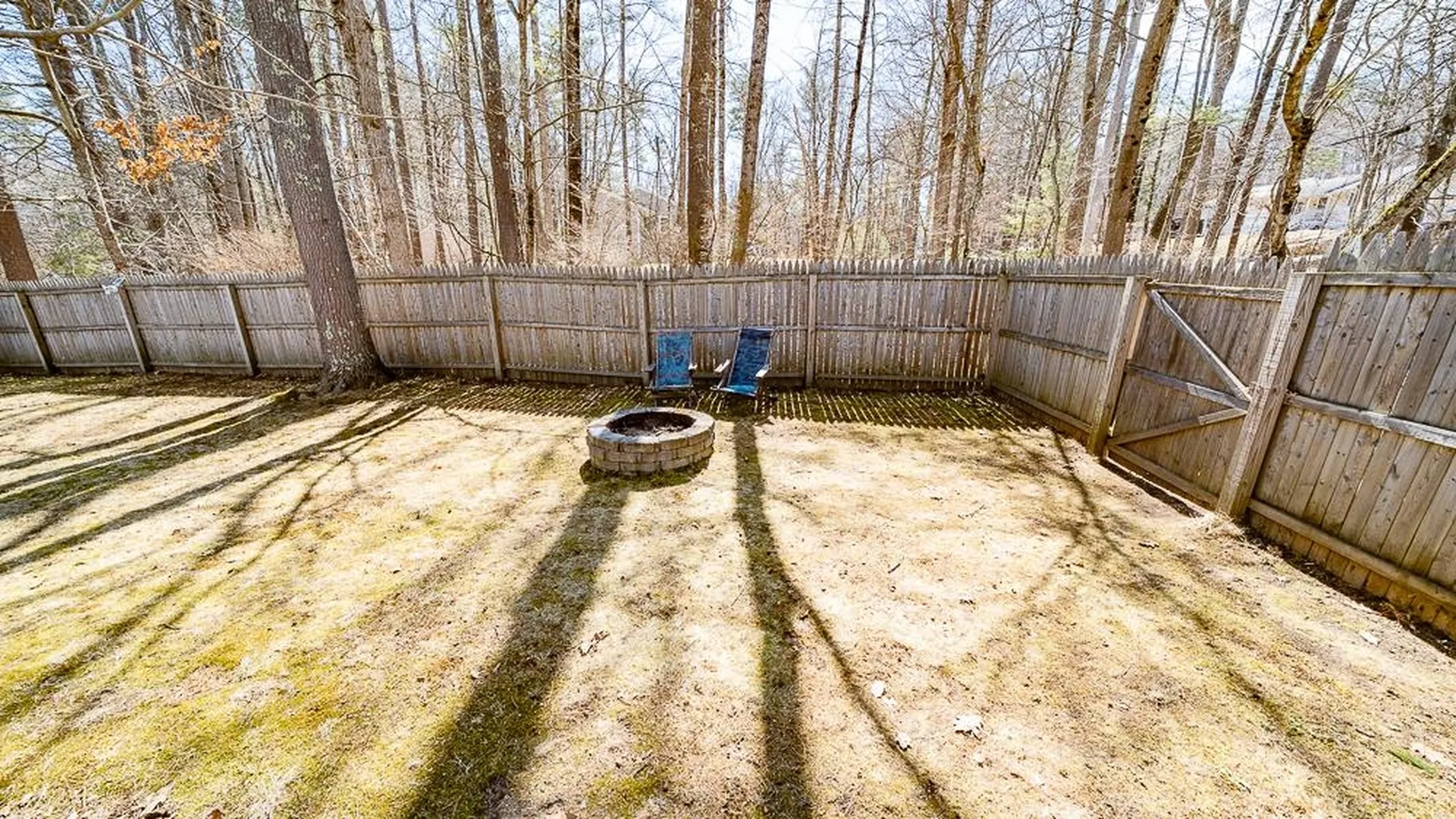 75 Hall Road Londonderry NH 03053