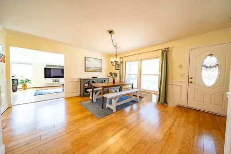 75 Hall Road Londonderry NH 03053