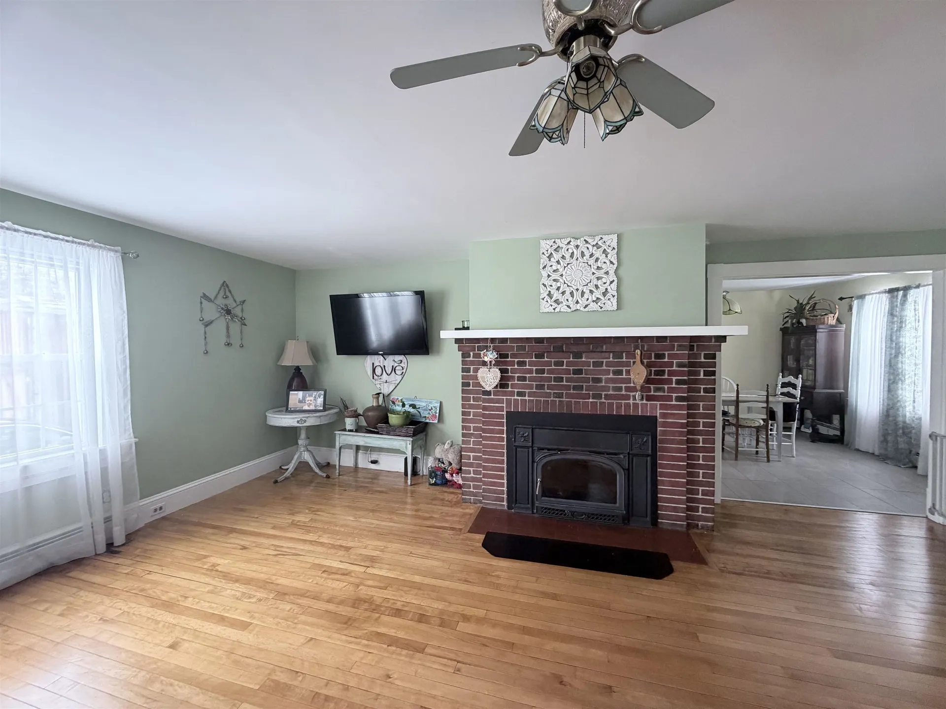 16 Jefferson Avenue Lunenburg VT 05904