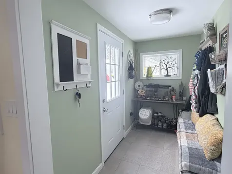 16 Jefferson Avenue Lunenburg VT 05904