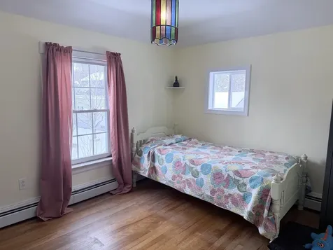 16 Jefferson Avenue Lunenburg VT 05904