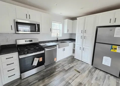 27 Martin Road Deering NH 03244