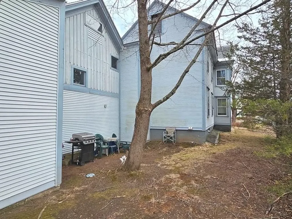 116 Roxbury Street Keene NH 03431