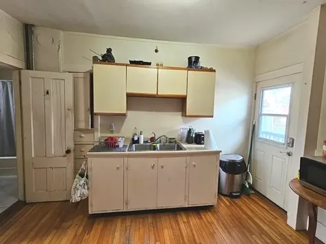 116 Roxbury Street Keene NH 03431