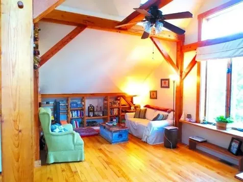 116 Roxbury Street Keene NH 03431