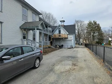 116 Roxbury Street Keene NH 03431