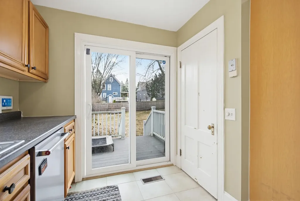 935 Union Street Manchester NH 03104