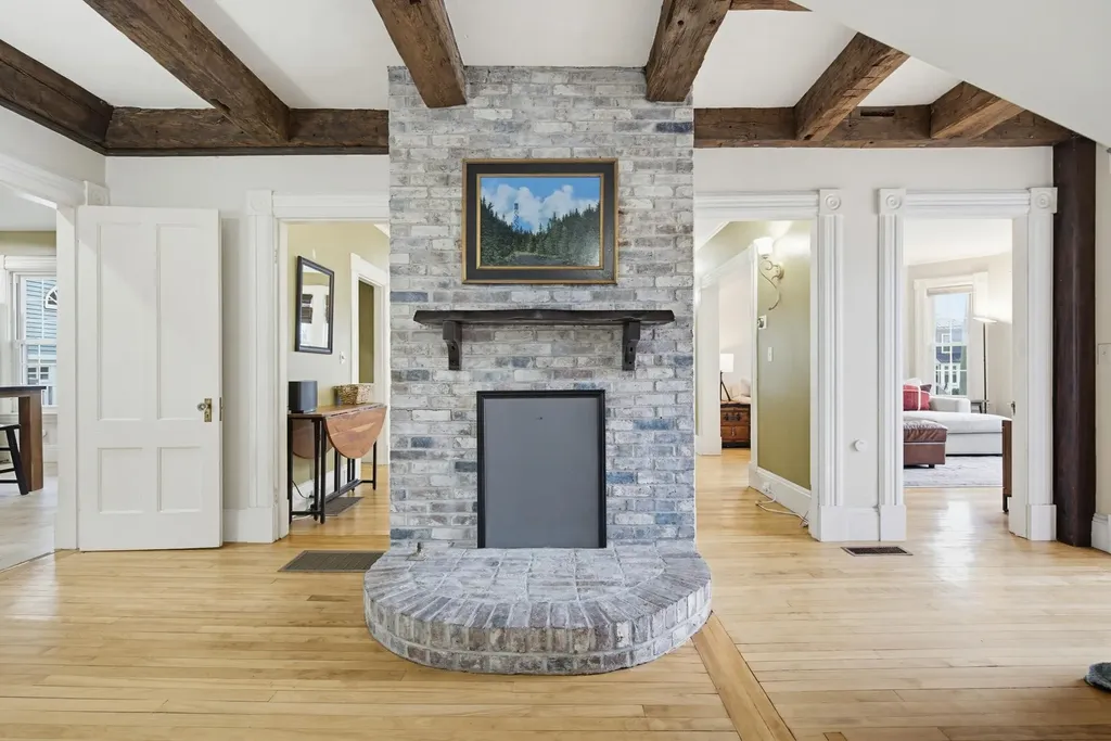 935 Union Street Manchester NH 03104