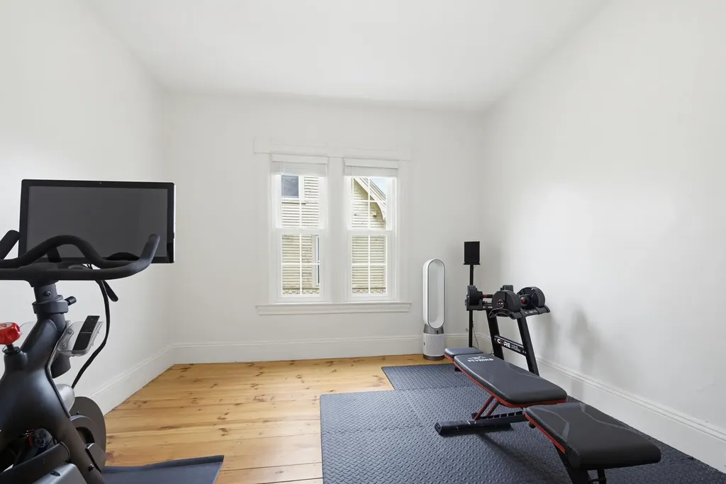 935 Union Street Manchester NH 03104