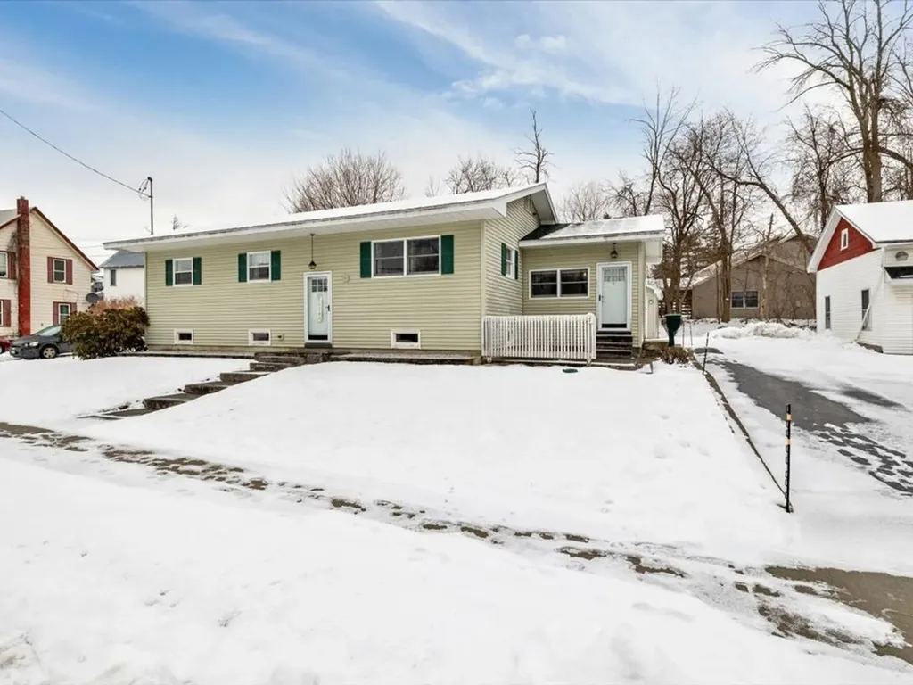 7 Sawyer Street St. Albans City VT 05478