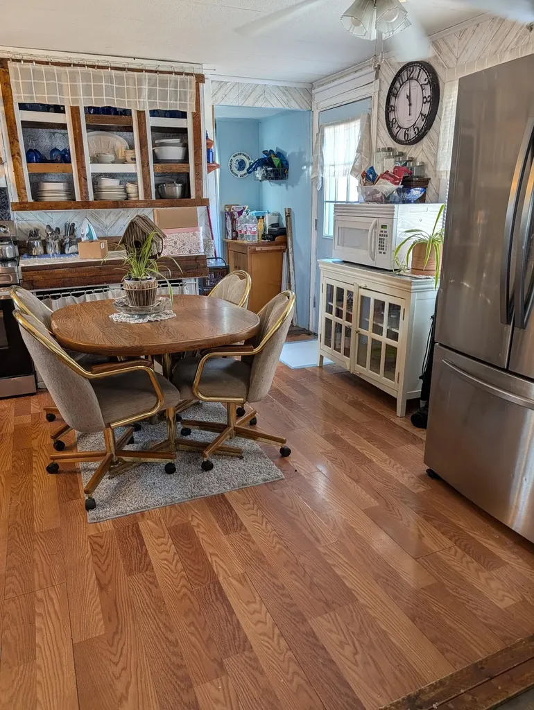 20 Fiske Place Claremont NH 03743