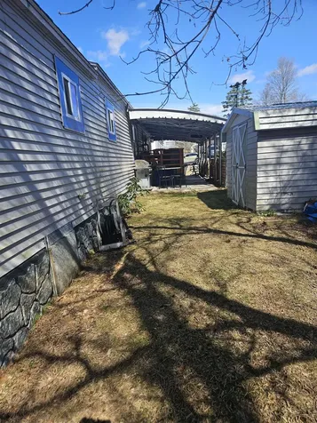 20 Fiske Place Claremont NH 03743