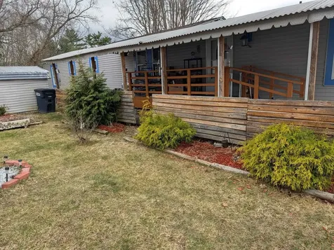 20 Fiske Place Claremont NH 03743