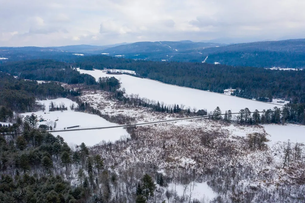 00 Parker Hill Road Lisbon NH 03585-3612