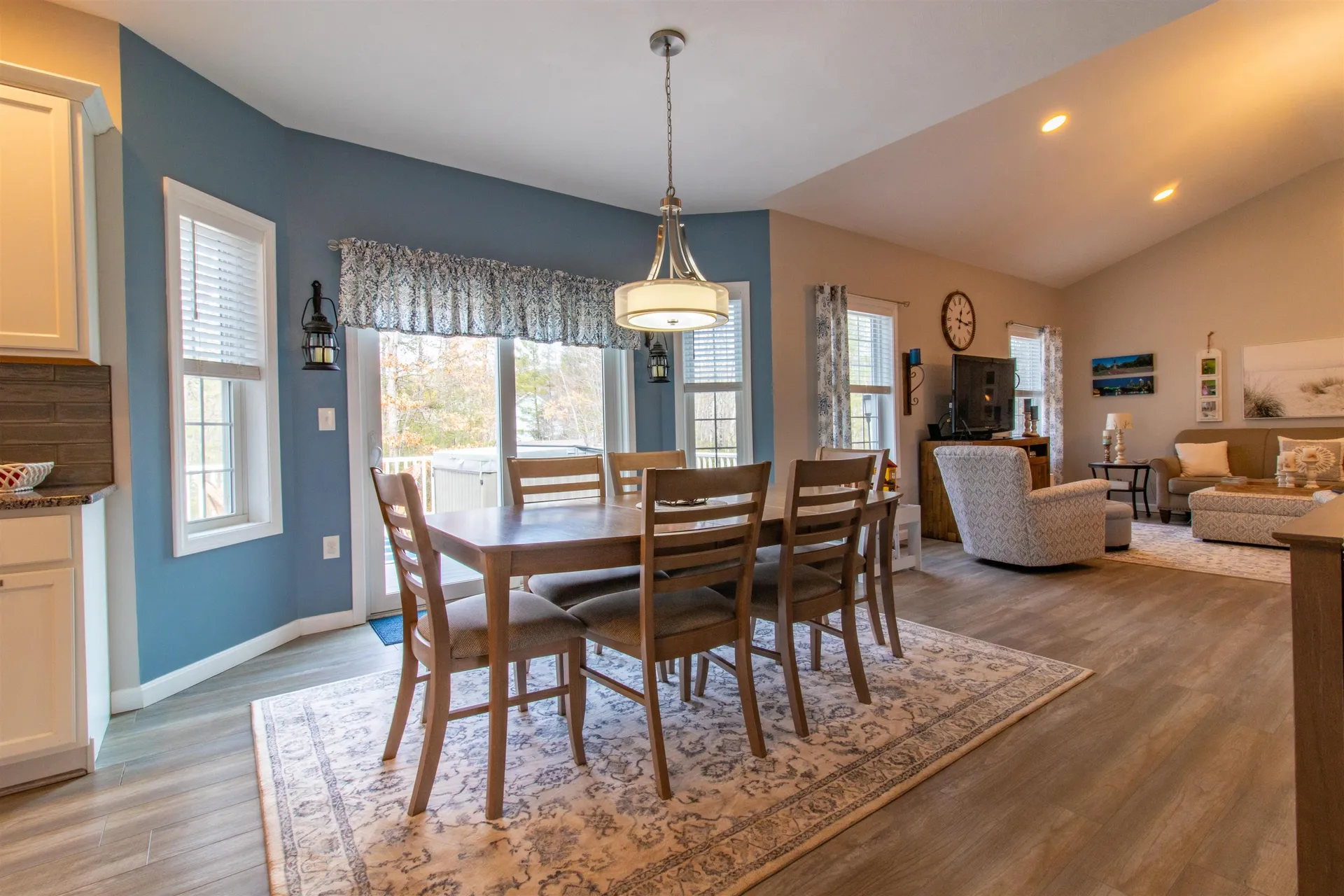 123 Falcon Ridge Road Milford NH 03055