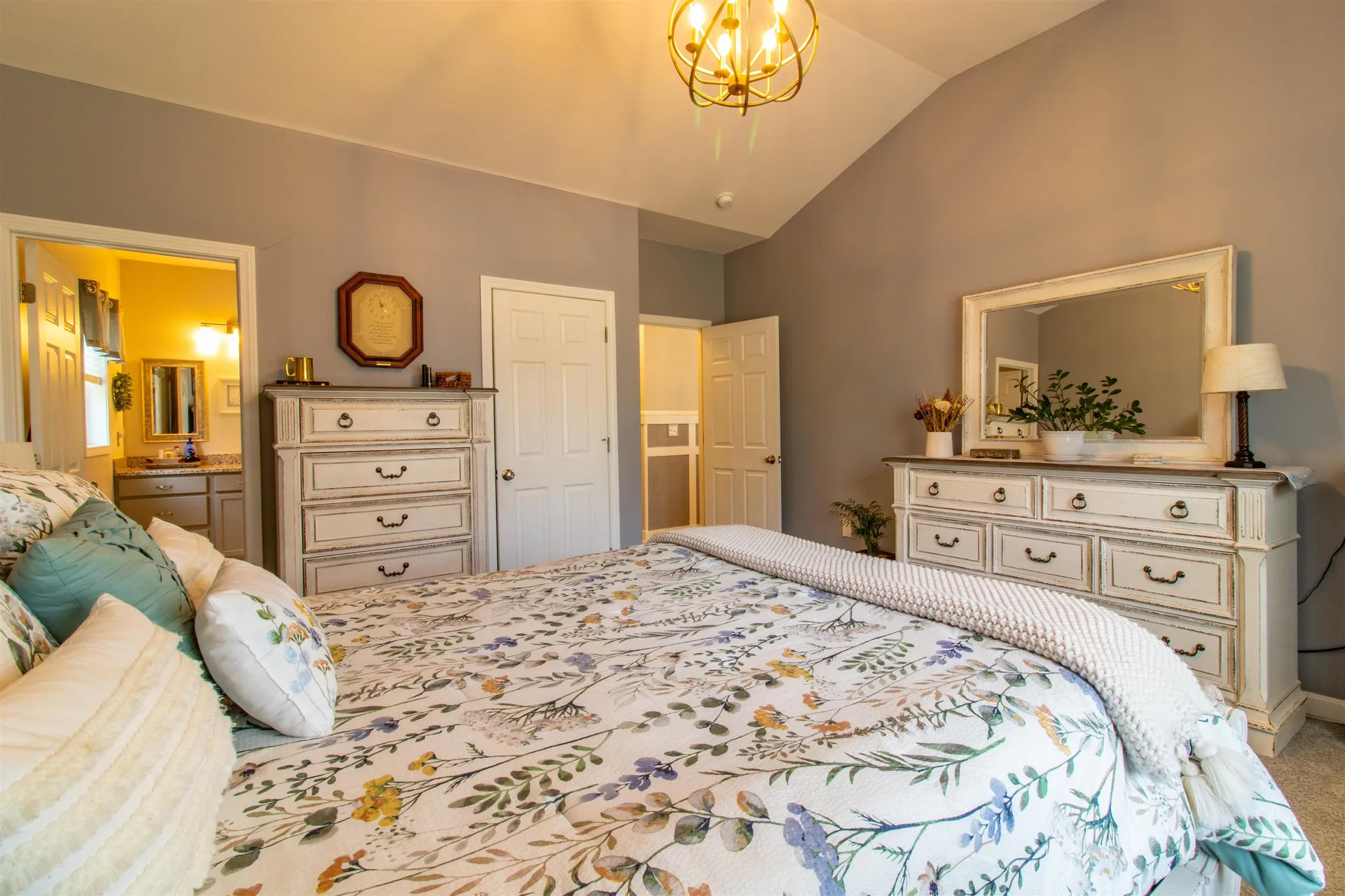 123 Falcon Ridge Road Milford NH 03055