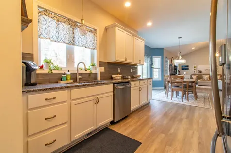 123 Falcon Ridge Road Milford NH 03055