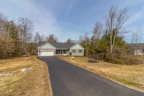 123 Falcon Ridge Road Milford NH 03055
