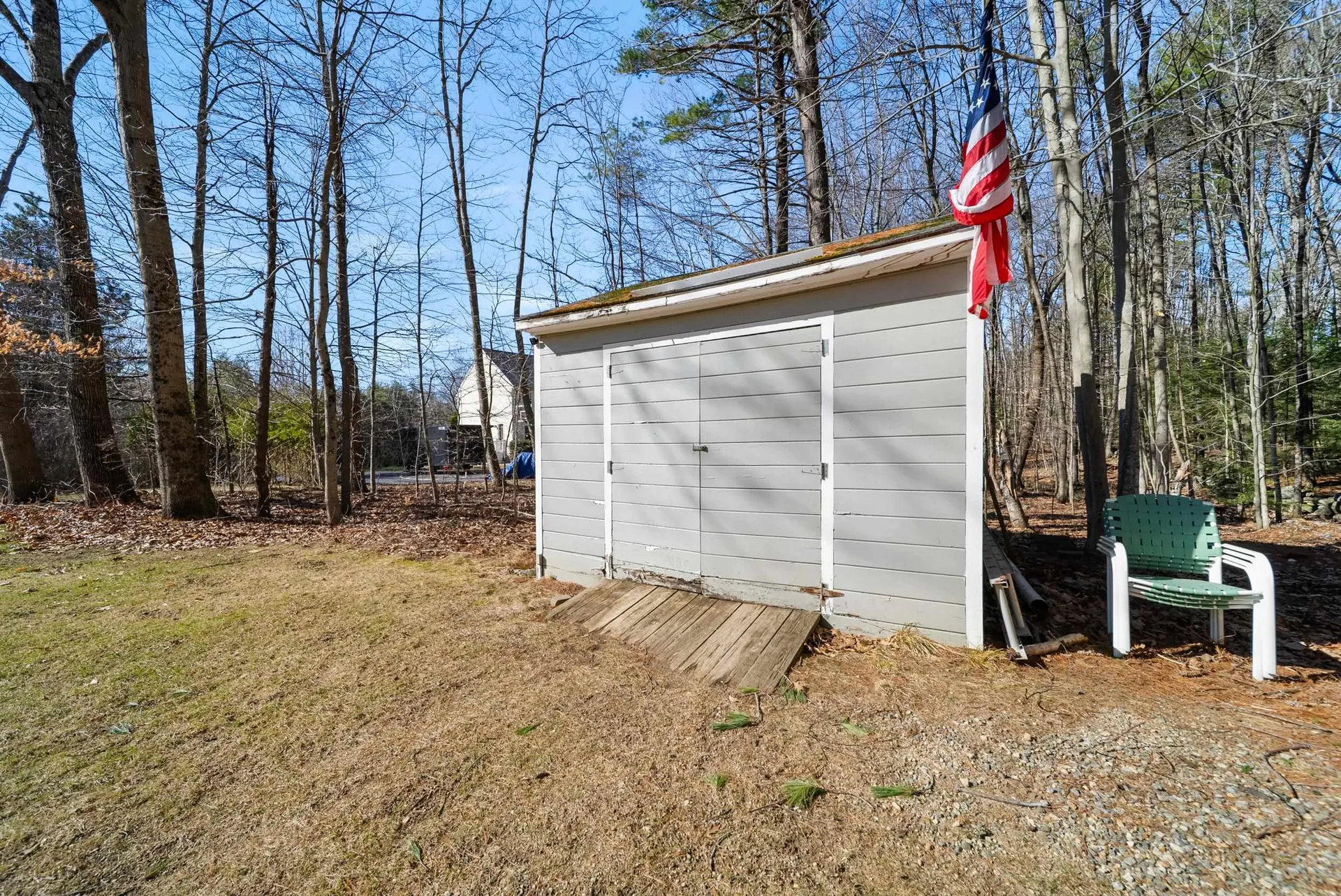 916 River Road Weare NH 03281