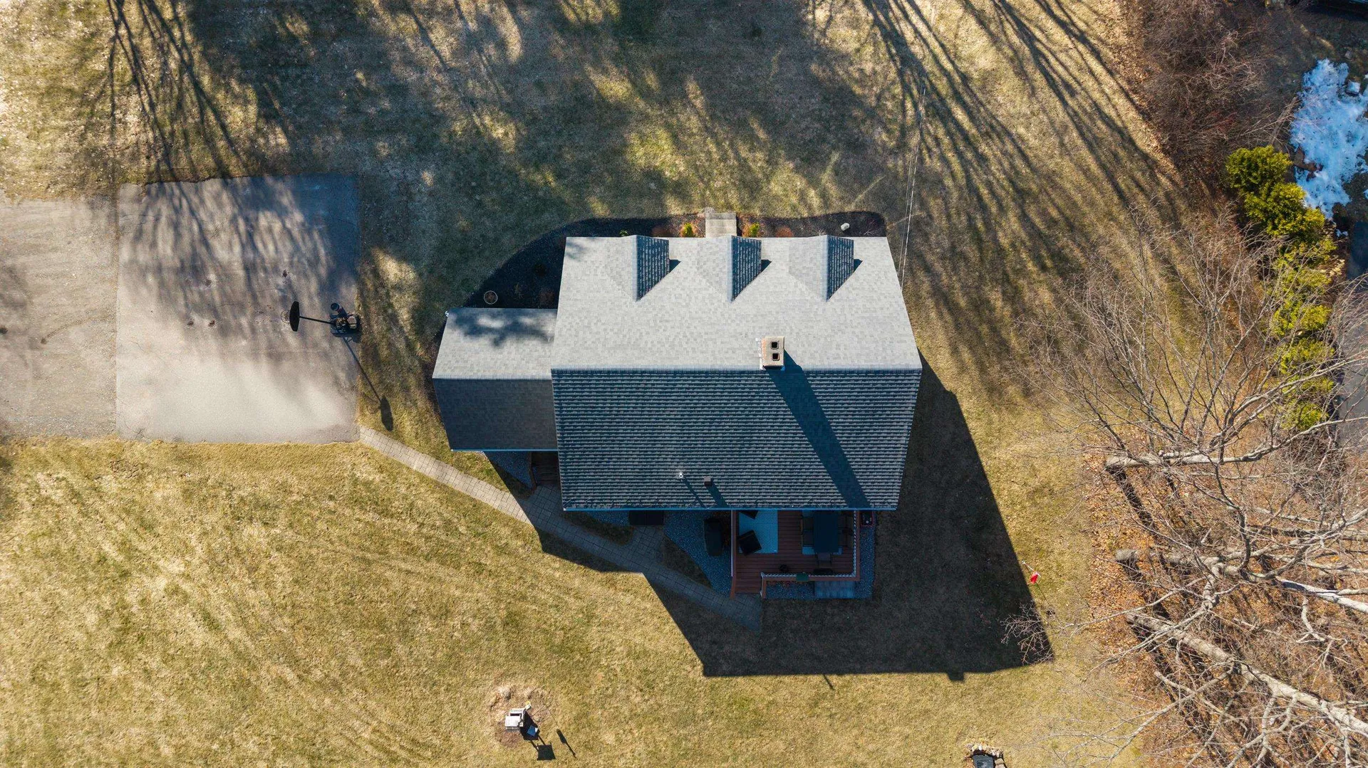 916 River Road Weare NH 03281