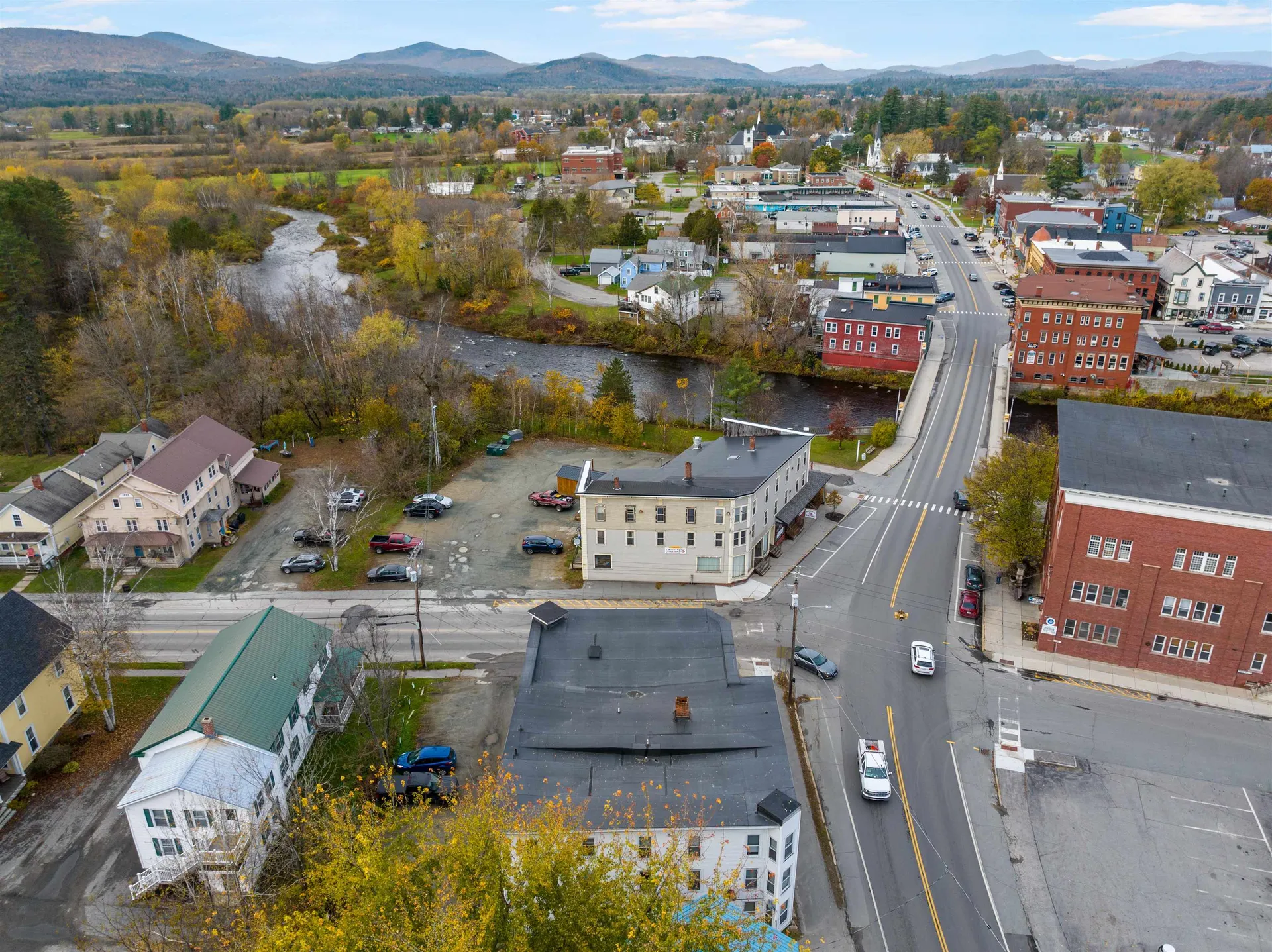 4 Elm Street Lancaster NH 03584