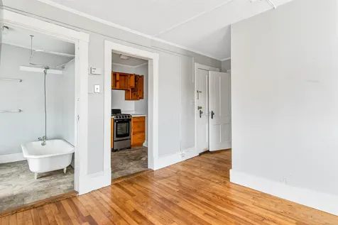 4 Elm Street Lancaster NH 03584