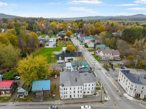 4 Elm Street Lancaster NH 03584
