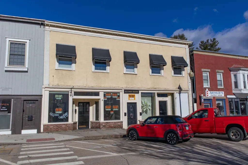 111 Union Square Milford NH 03055