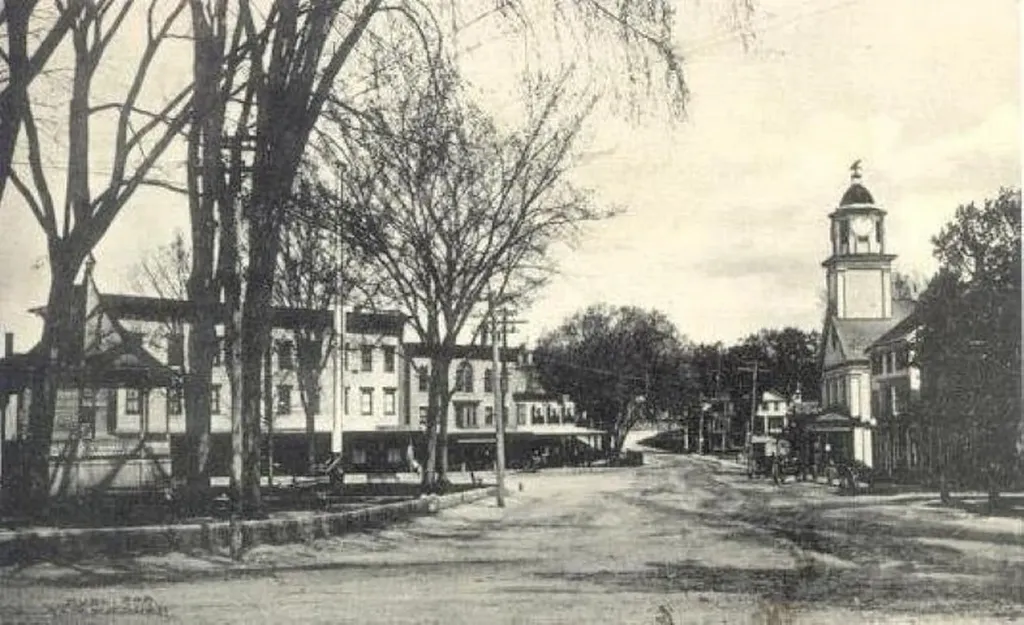 111 Union Square Milford NH 03055