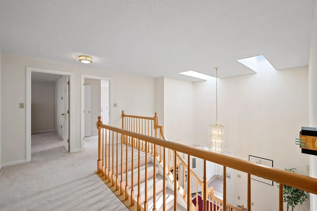 5 South Watch Road Meredith NH 03253