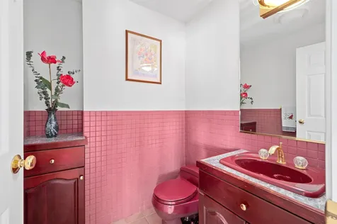 5 South Watch Road Meredith NH 03253