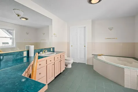 5 South Watch Road Meredith NH 03253