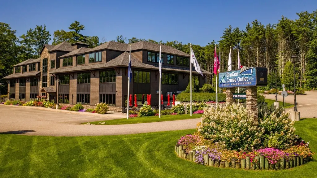 81 Whittier Highway Moultonborough NH 03254