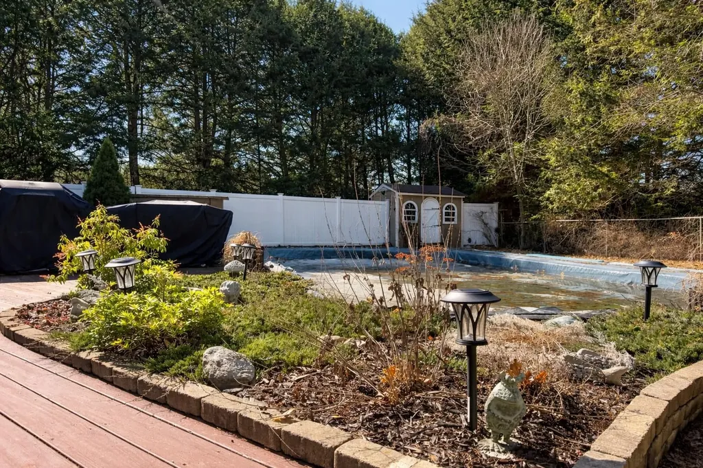 30 Meadow Drive Springfield VT 05156