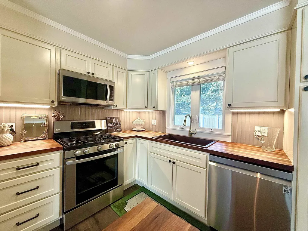 30 Meadow Drive Springfield VT 05156