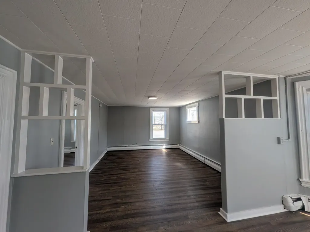 31 Chestnut Street Claremont NH 03743