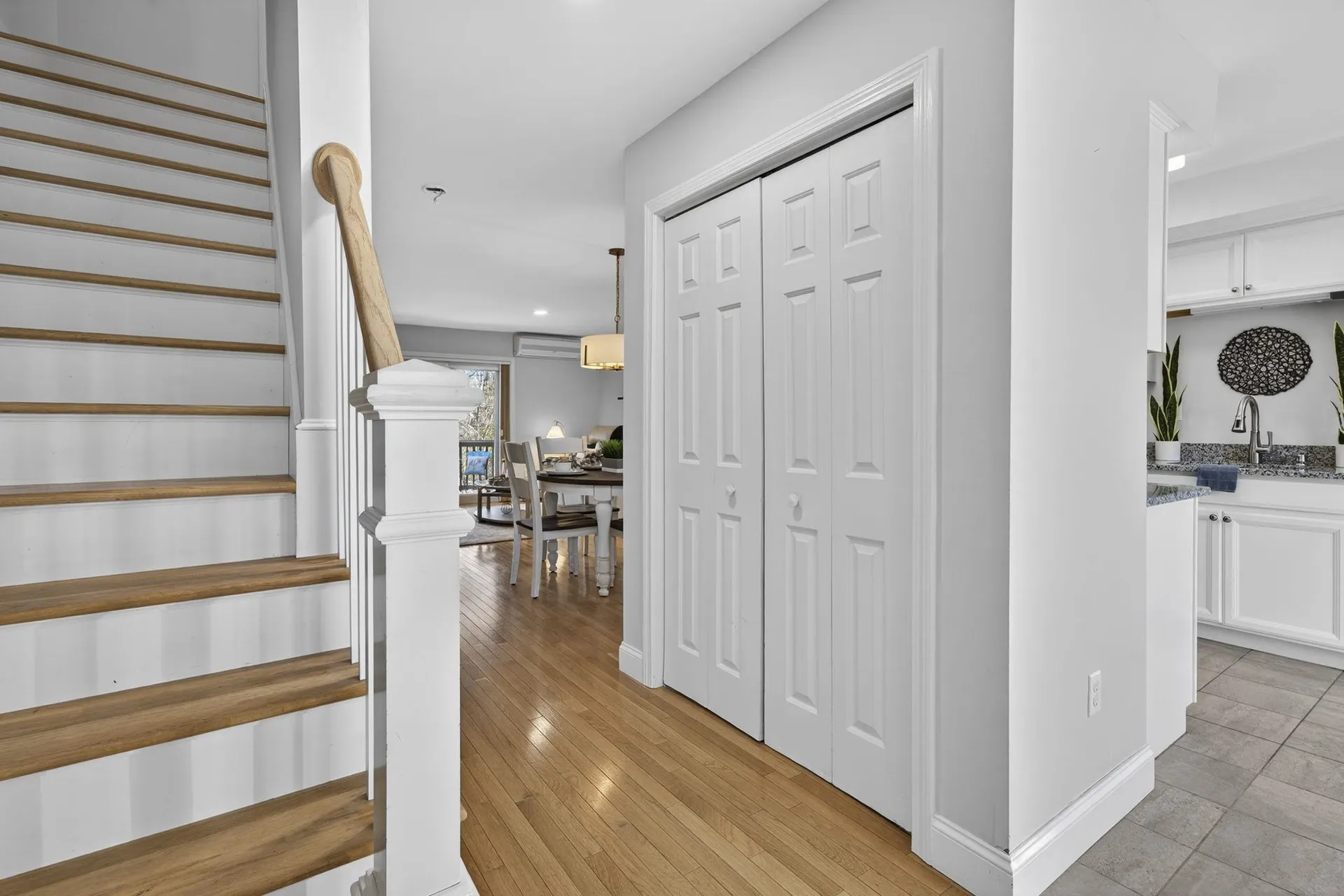 5 Walnut Circle Merrimack NH 03054