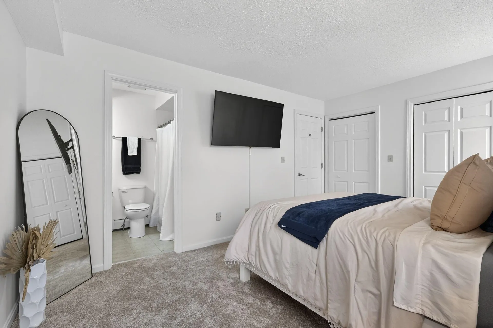 5 Walnut Circle Merrimack NH 03054