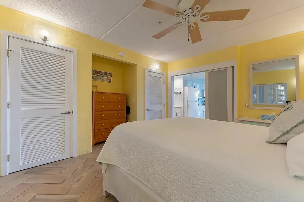 933 Ocean Boulevard Hampton NH 03842